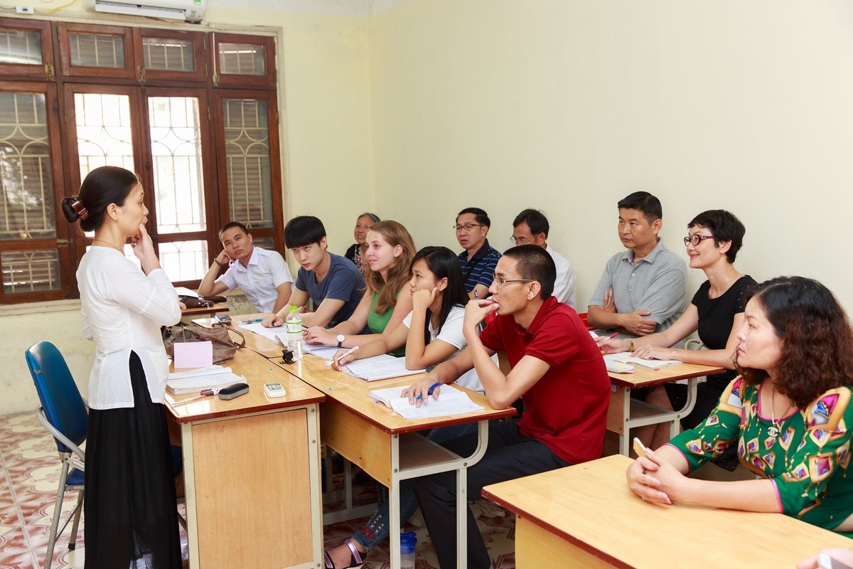 Learning with the locals is the best way to learn the Vietnamese language